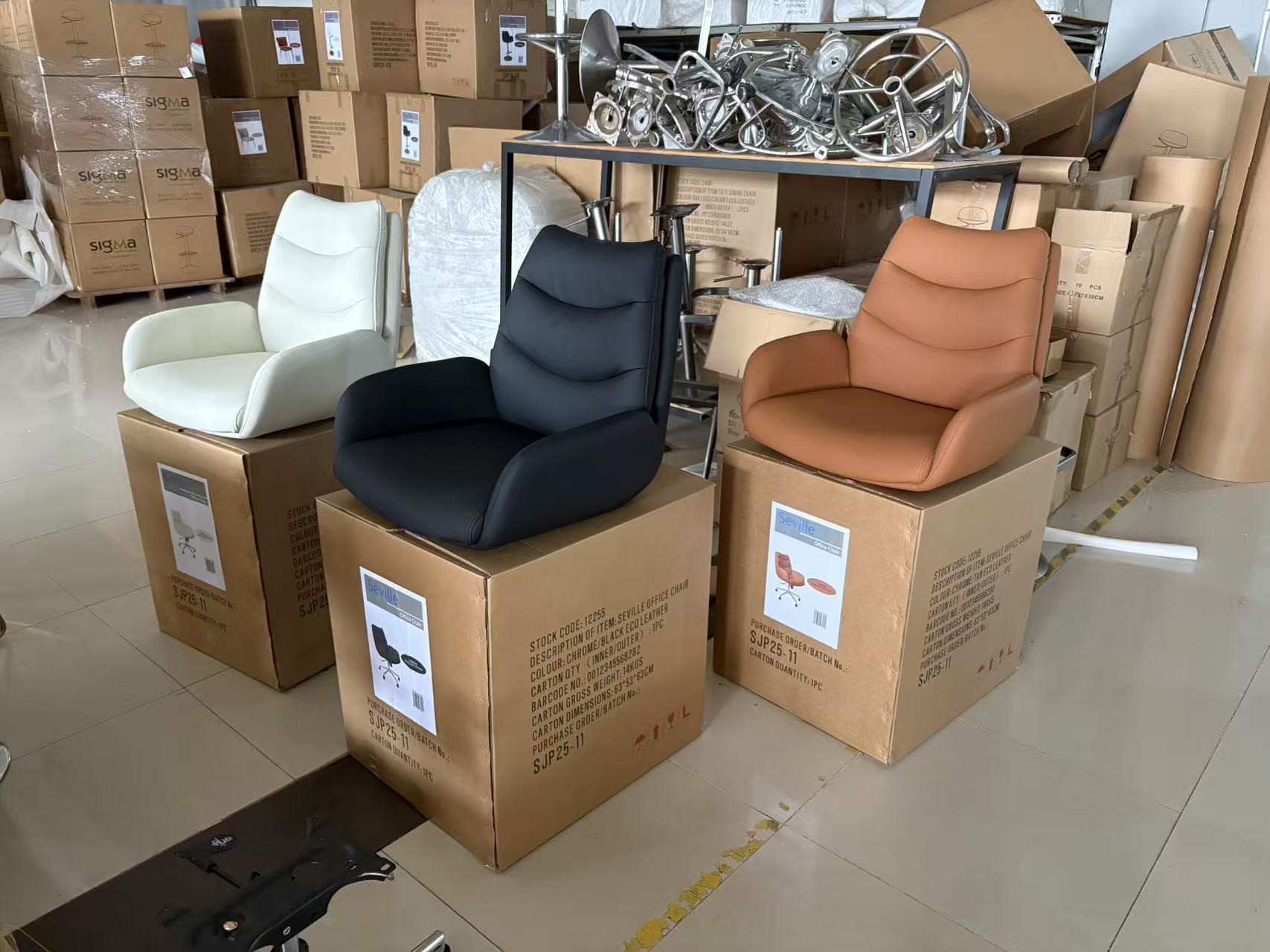 VV-FURNITURE Unveils the New Seville Office Chair Collection – Where Comfort Meets Versatility